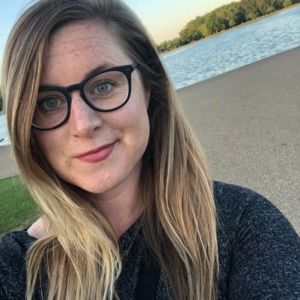 Meet your Posher, Emily